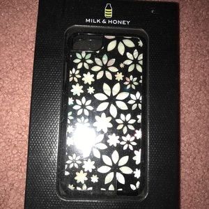 Milk and Honey Iphone 6/6s case